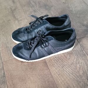Gola Black Sneakers with White Soles